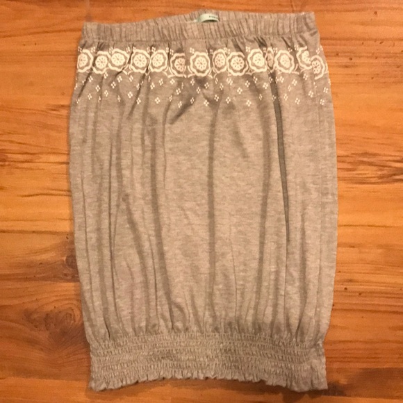 Women’s large strapless shirts - Picture 3 of 3